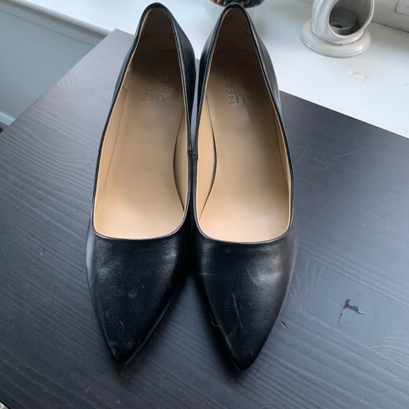 Naturalizer Black Kitten Pumps Women - Picture 7 of 12